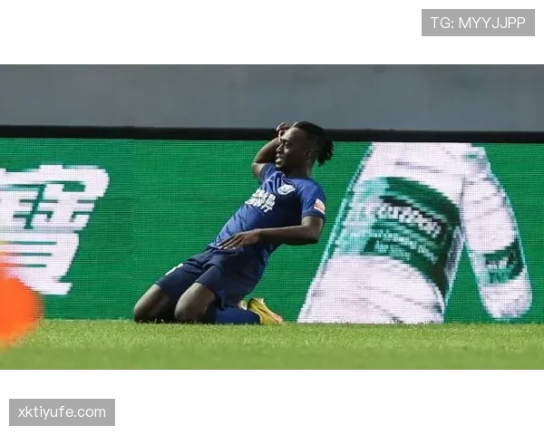 中场组织直塞撕开对方后防今季波格巴比上季更少对抗