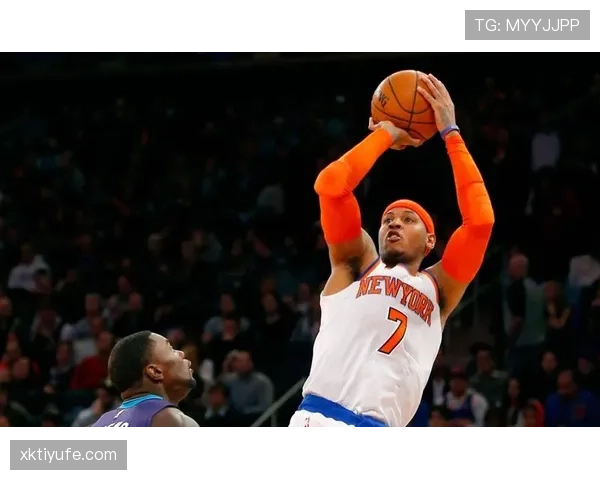 卡梅隆·安东尼单打偏中投，较库里更稳定得分结构