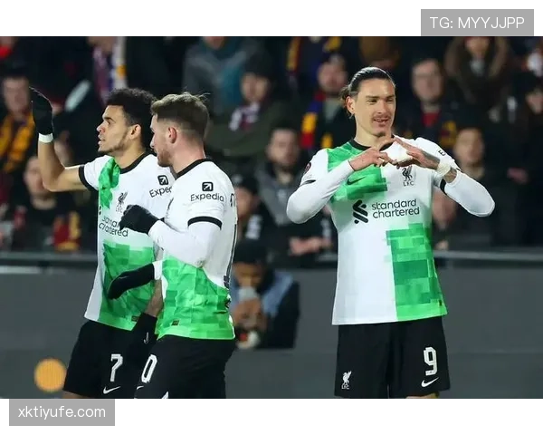 努涅斯对阵英超豪门时的冲击方式解析