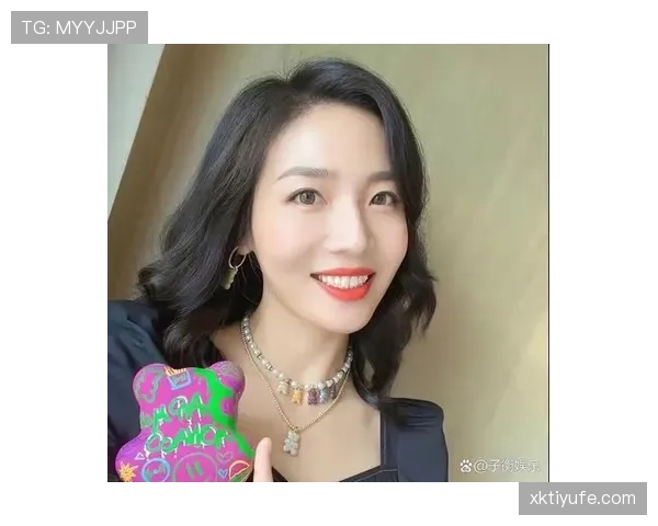 魏秋月退役后住的别墅，比我们小区三套房还大